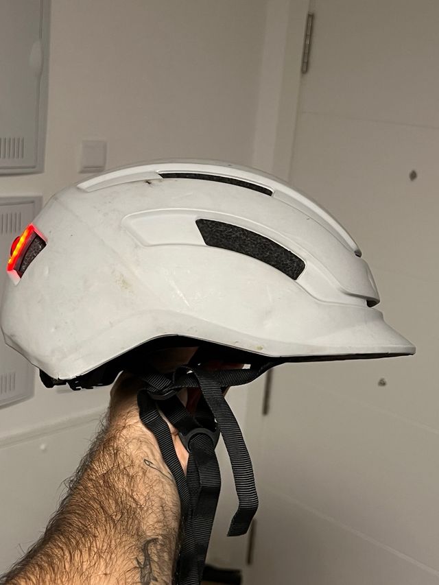 Casco bici/patinete gris