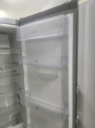 Nevera SOLO Electrolux No Frost 1.85x60