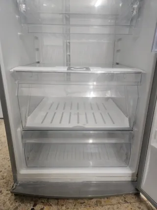 Nevera SOLO Electrolux No Frost 1.85x60