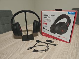 HyperX Cloud Flight Wireless Auriculares