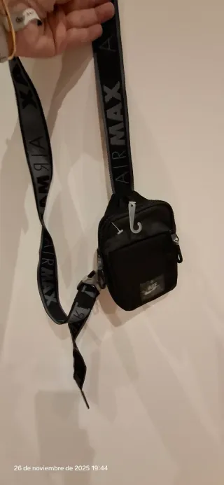 Bandolera riñonera Nike Air Max nueva
