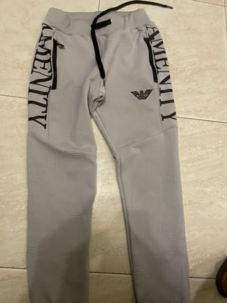 Chándal Gris muy bonito