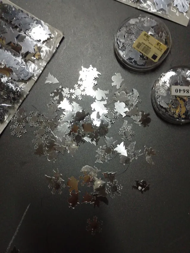 Confetes de Natal Figuras Variadas