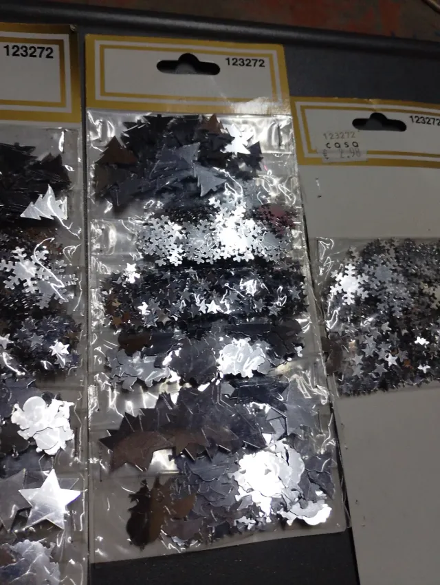 Confetes de Natal Figuras Variadas