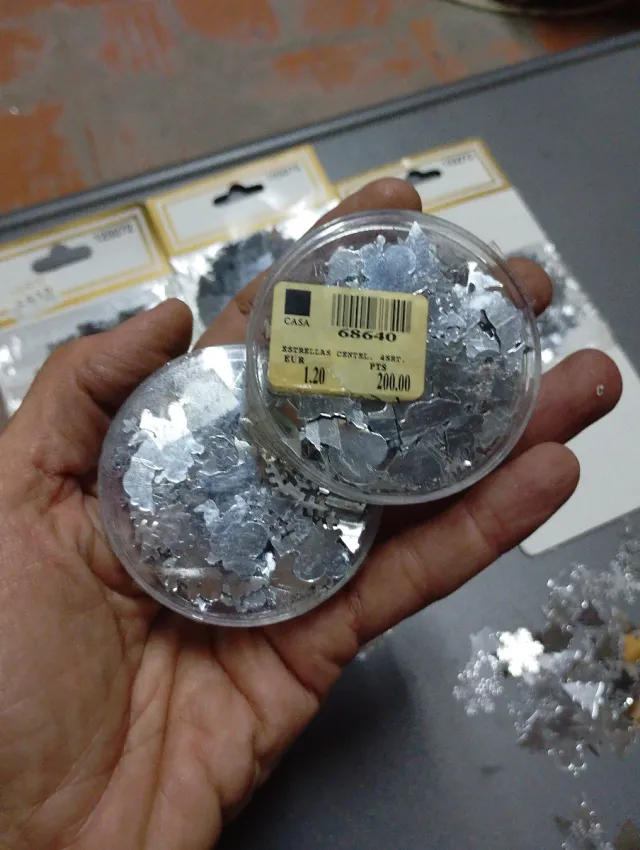 Confetes de Natal Figuras Variadas