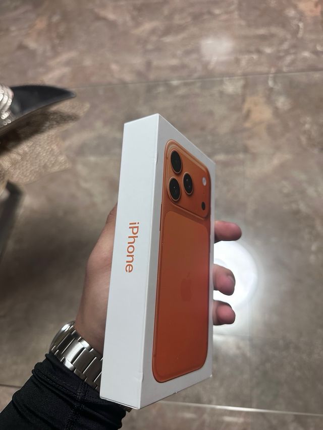 iPhone 17 Pro Naranja Precintado no negociable