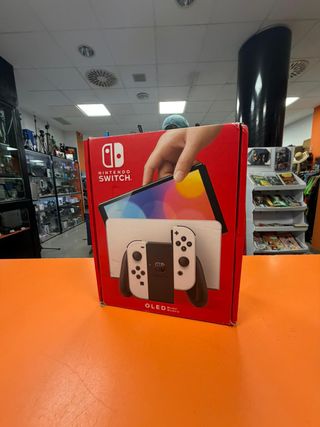 Nintendo Switch OLED + Funda