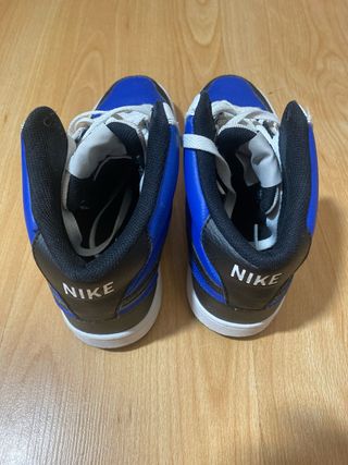Nike Court Vision Mid Talla 42 con caja original
