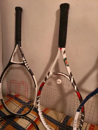 Raquetas de tenis Wilson y otras marcas