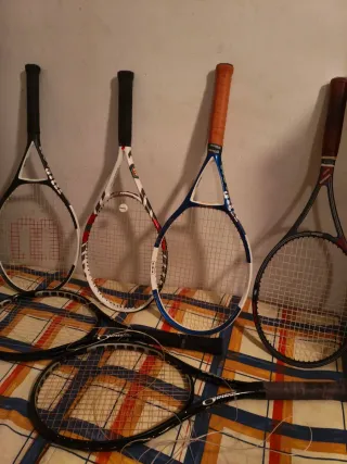 Raquetas de tenis Wilson y otras marcas