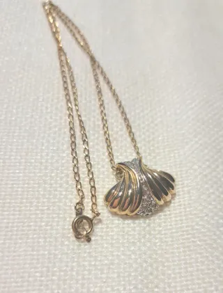 Colgante de plata chapado en oro