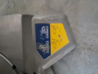 Sierra circular de mesa Virutex TM33L