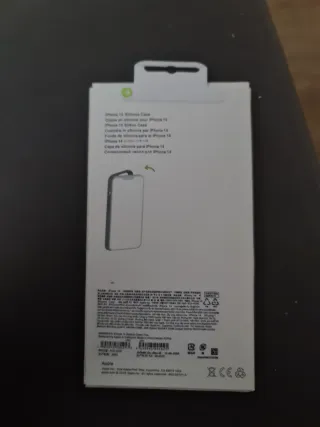 Custodia iPhone 14 in silicone originale MagSafe