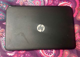 Portátil HP 15 - i3 (2013-2014) • 8GB RAM • 1TB