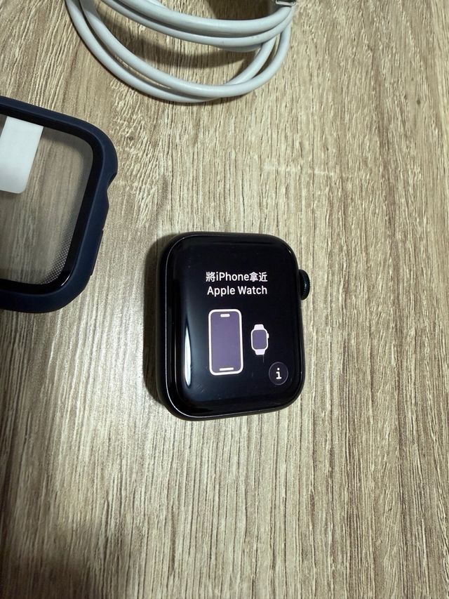 Apple Watch SE 40mm Nero e Bianco