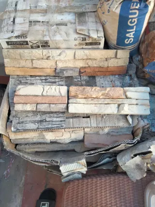 Losas de piedra escarfilada 20 cajas