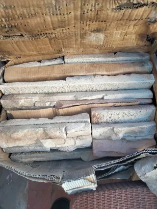 Losas de piedra escarfilada 20 cajas