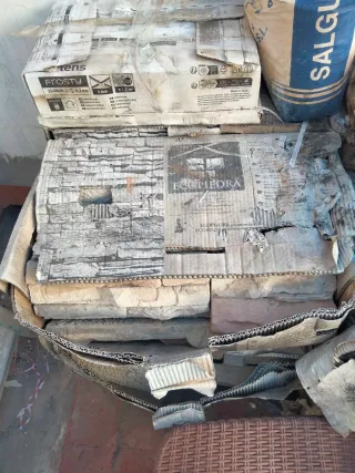 Losas de piedra escarfilada 20 cajas