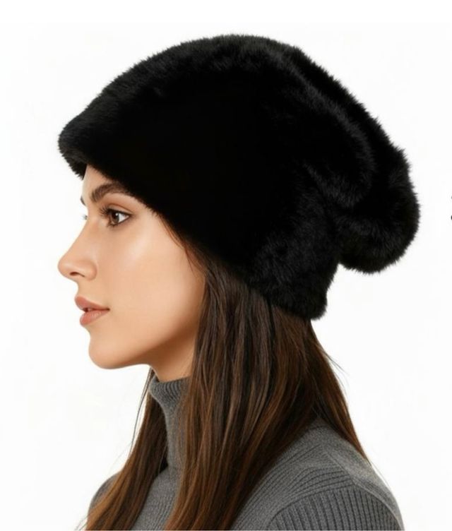 Gorro de pelo sintético negro