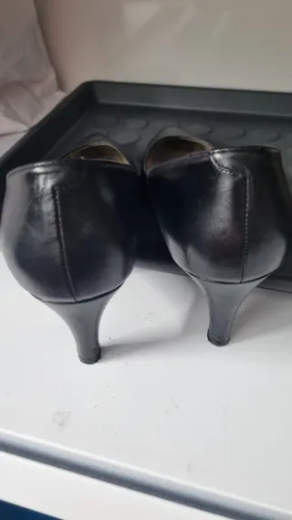 Zapatos de tacón negros talla 43