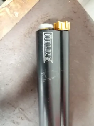 Amortiguador de dirección Öhlins