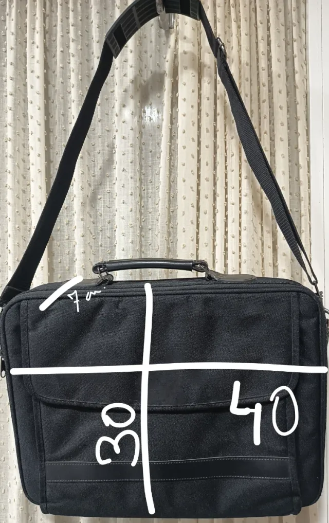 Maletín para portátil de tela reforzado negro