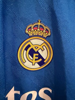 Camiseta Real Madrid 3ª equipación 25/26. Talla M.