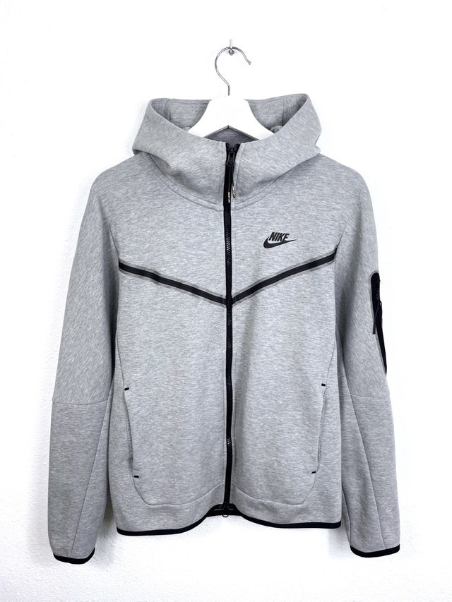 Felpa Nike Tech con cerniera Y2K grigia retrò