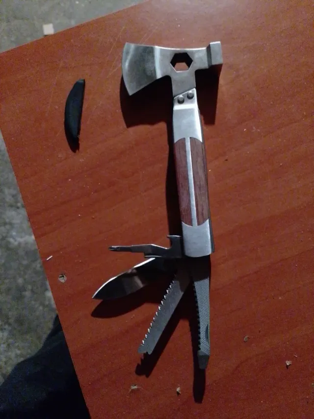 Herramienta Multiusos Hacha Cuchillo