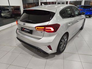 Ford Focus 2023 ST LINE MHEV 155CV