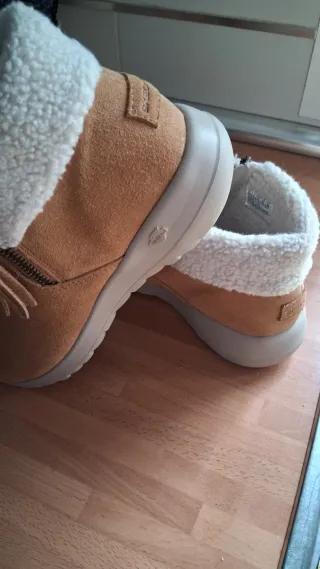 Botas Skechers Talla 37 Beige/Blanco