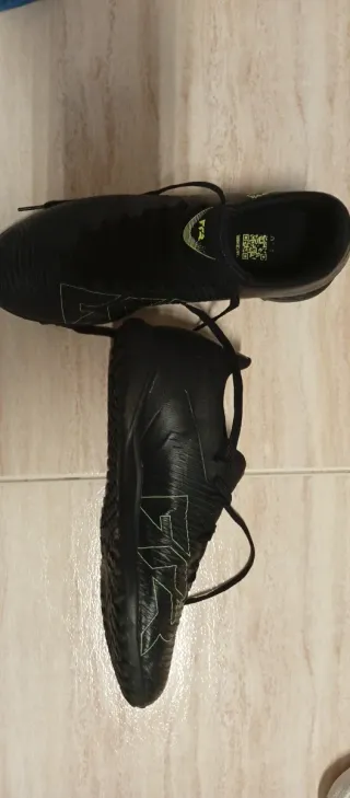 Zapatillas Puma Future Futbol Sala Negras Verdes