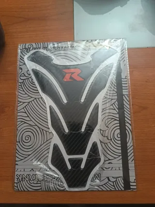 Protector deposito Suzuki GSXR 600