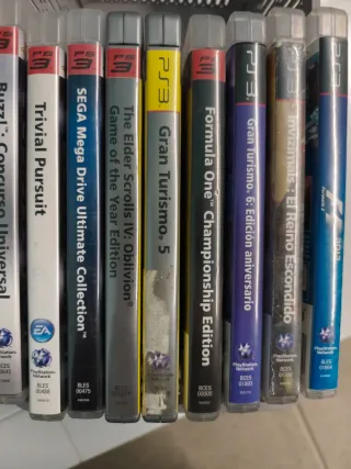 Consola Sony PS3 250GB Negra + 3 Mandos y pulsador