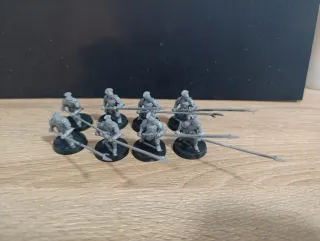 Figuras Uruk-hai con Picas ESDLA