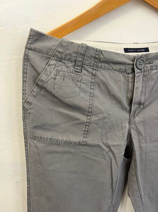 Pantaloni Tommy Hilfiger grigi