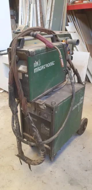 Máquina Soldar Migatronic G 445