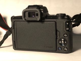 Cambio/ vendo Canon EOS M50 Mirrorless + objetivos