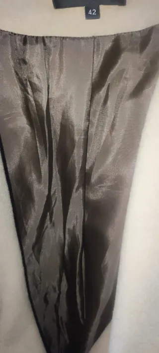 Vari cappotti, ognuno a 5€