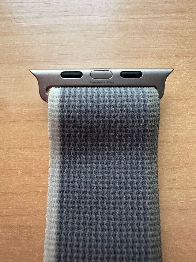 Apple Watch ULTRA 49mm. Green/Gray Trail Loop S/M