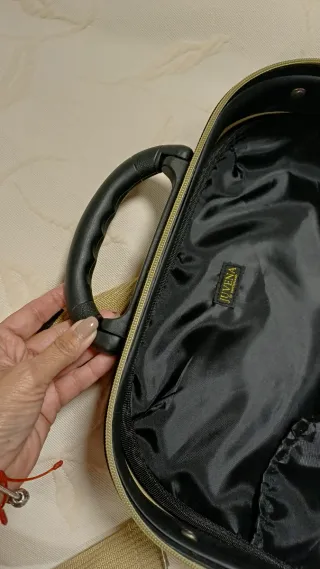 Maletín viaje semirígido neceser maquillaje Juvena