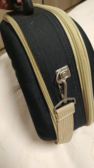 Maletín viaje semirígido neceser maquillaje Juvena