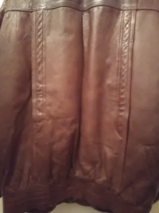 Cazadora de Piel Marrón.Hombre.Años 90.Vintage.