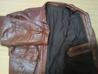 Cazadora de Piel Marrón.Hombre.Años 90.Vintage.