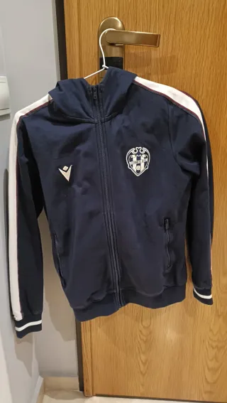 Chándal Macron Levante UD Azul y Blanco
