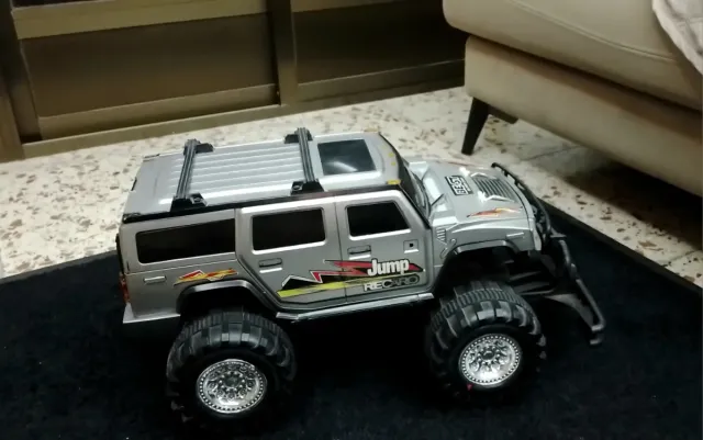Carro 4x4 Jeep Monster Hammer Truck Gigante XXL
