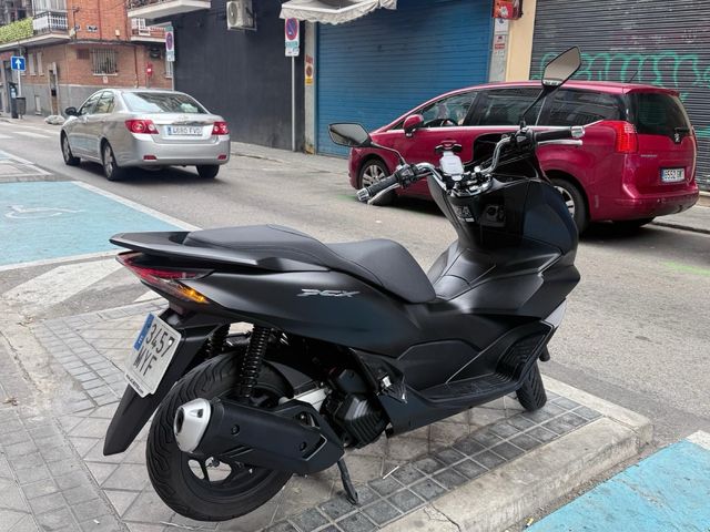 Honda PCX 125 ABS 2025 Negra
