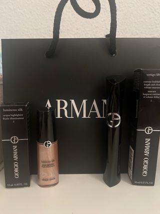 Pack Armani Mascara e Iluminador con Bolsa