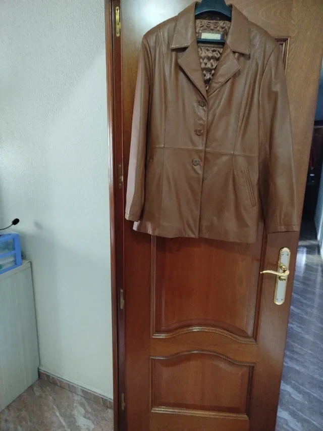 Chaqueta de piel mujer