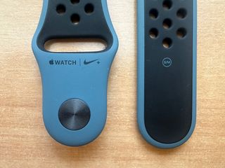 Apple X Nike 40mm. Cinturino Celestial Teal/Nero Taglia S/M